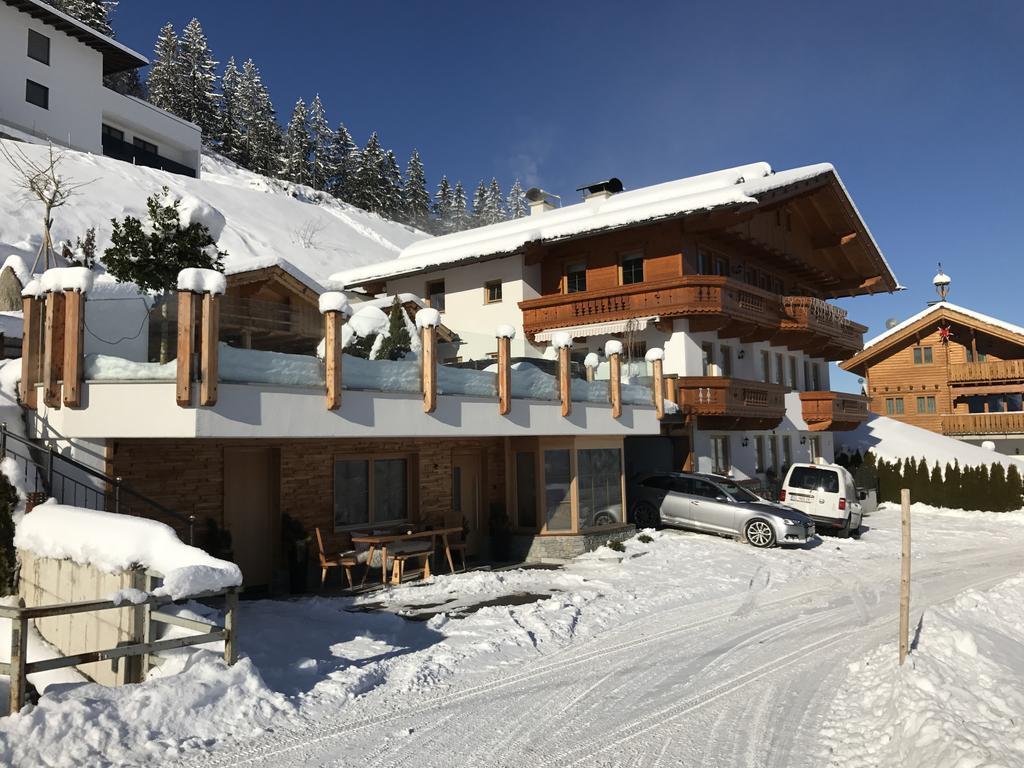 Landhaus Rieder Im Zillertal Apartment Aschau Im Zillertal Bagian luar foto