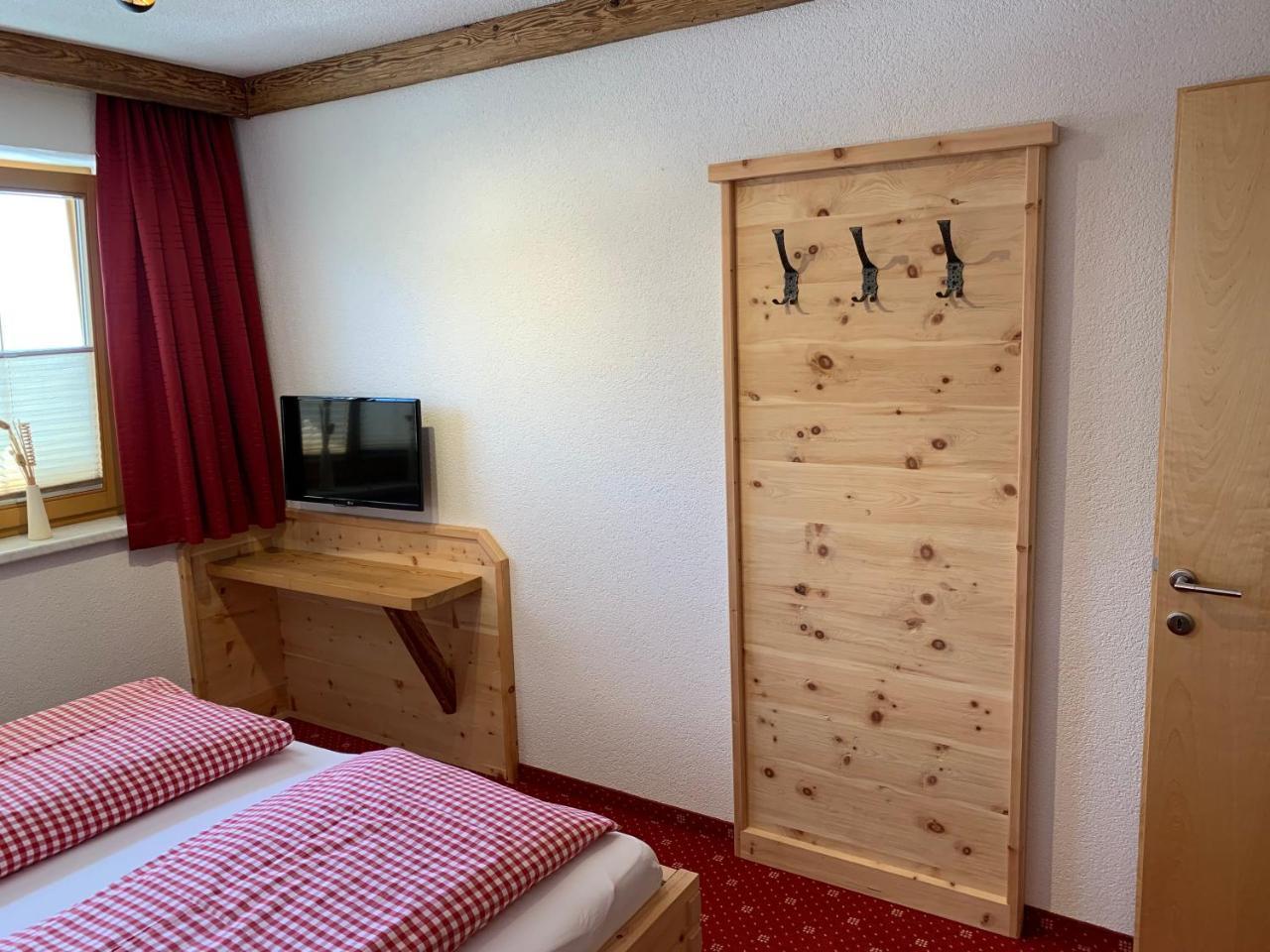 Landhaus Rieder Im Zillertal Apartment Aschau Im Zillertal Bagian luar foto